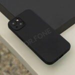 Silicon case for Samsung Galaxy S25 FE black - Image 3